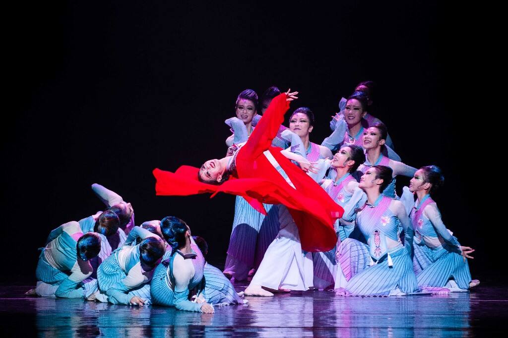 比赛节目的精彩演出