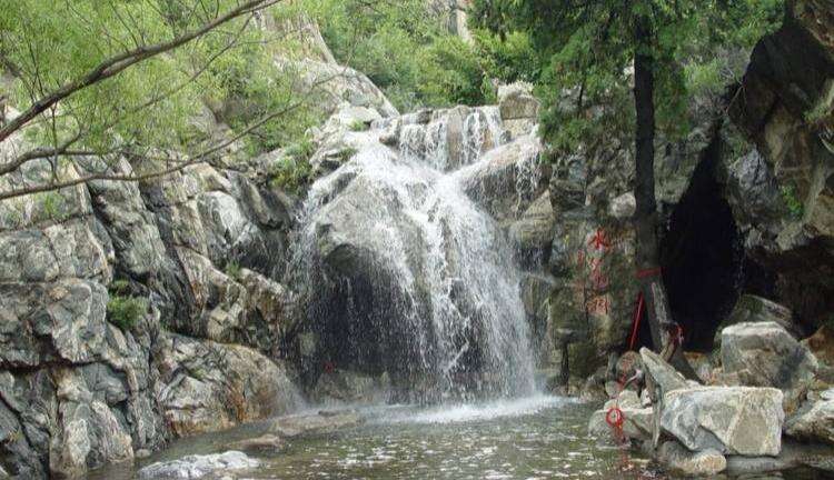 【乡音·汤聪 侯玉婷 杨静仪】美女与泉水