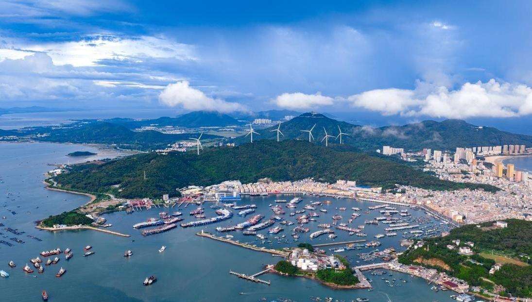  视频·大美岭南 |  南海开渔季：风起疍歌 浪涌千帆