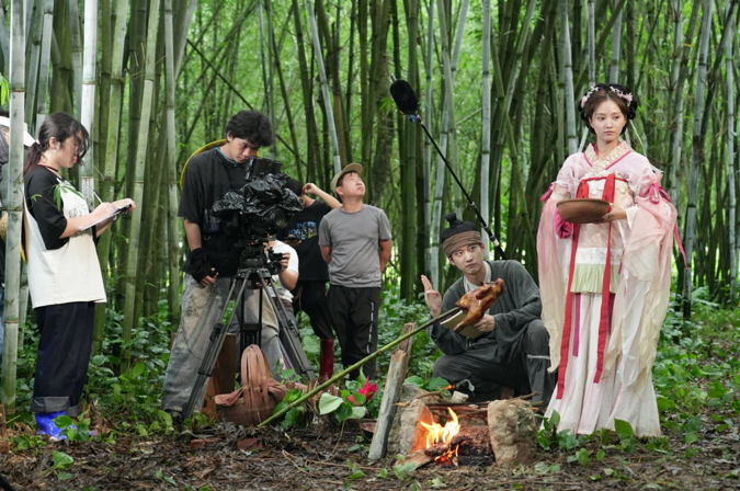  羊晚出品微短剧《荔仙千年宴》即将上线，探索微短剧与乡村振兴融合新路径