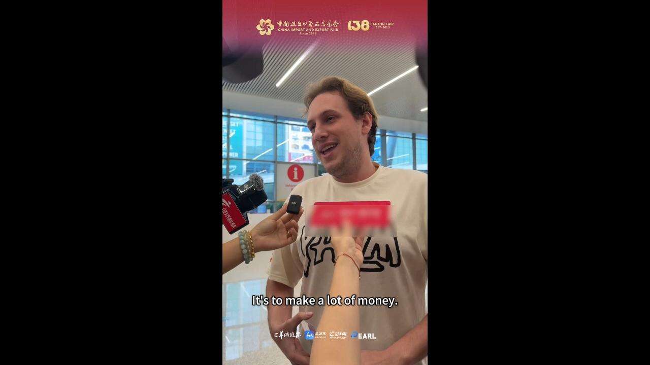  A Sneak Peek at the Canton Fair: Badge Printing Takes Just 30 Seconds!Foreign Exhibitors Marvel at “China Speed”!