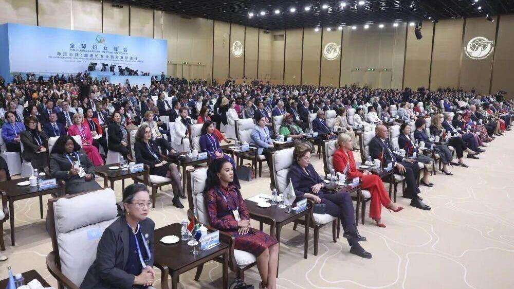 Opinion｜Start from Beijing again: women