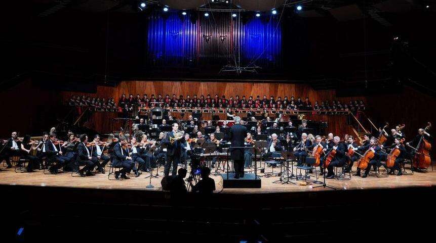  “Harmoni Nasional, Persatuan Universal” Konser Gaya Tiongkok Kembali ke Tanah Air, Guangzhou Memainkan Melodi Pertukaran Budaya Tiongkok-Hongaria
