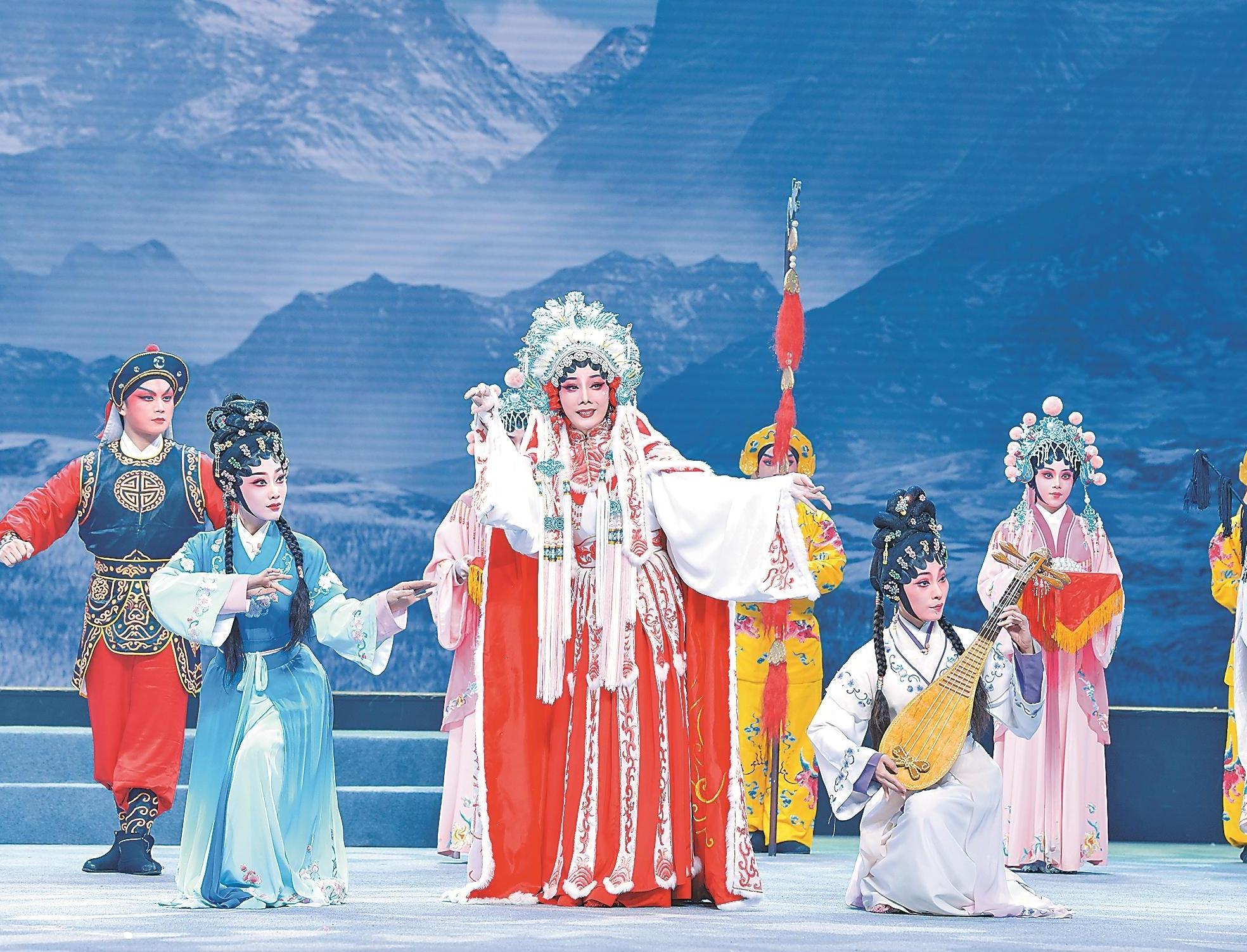  名家新秀致敬红线女 全新复排粤剧《昭君公主》上演