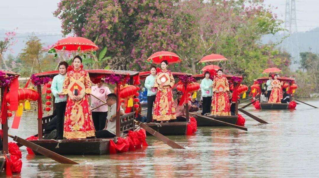 红船接亲、咸水歌传情！新人珠海斗门共赴百年婚约